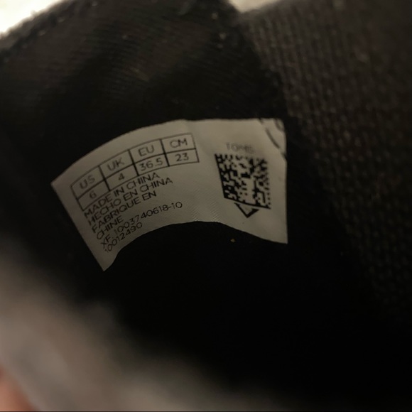 Toms Esme Iron Grey Suede & Jacquard Boots Women’s 6 Like New - Picture 13 of 14